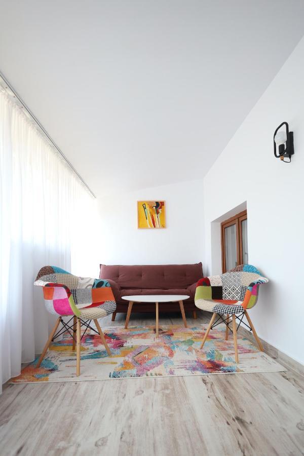 Apartament Patrick Gura Humorului Ngoại thất bức ảnh