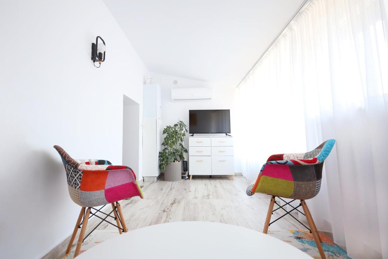 Apartament Patrick Gura Humorului Ngoại thất bức ảnh