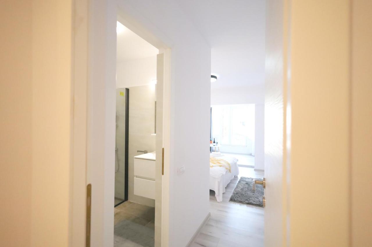 Apartament Patrick Gura Humorului Ngoại thất bức ảnh