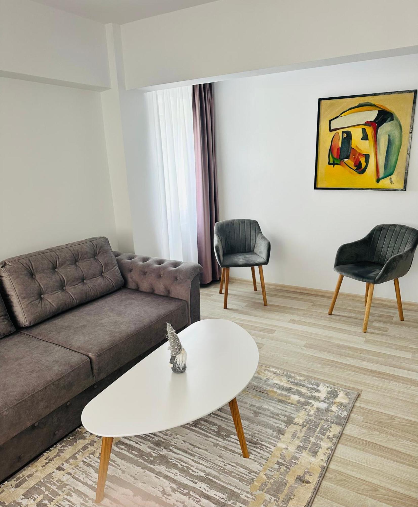 Apartament Patrick Gura Humorului Ngoại thất bức ảnh